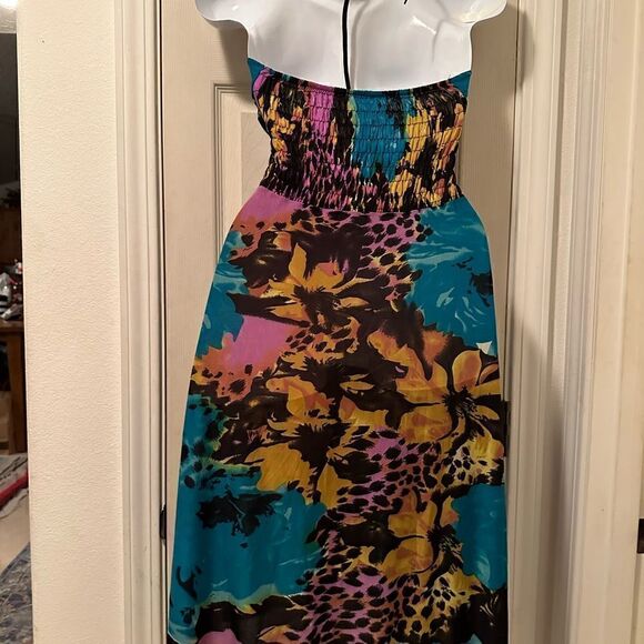 Beaded halter beach dress - size small med - smocked back and under bra area - Picture 3 of 6